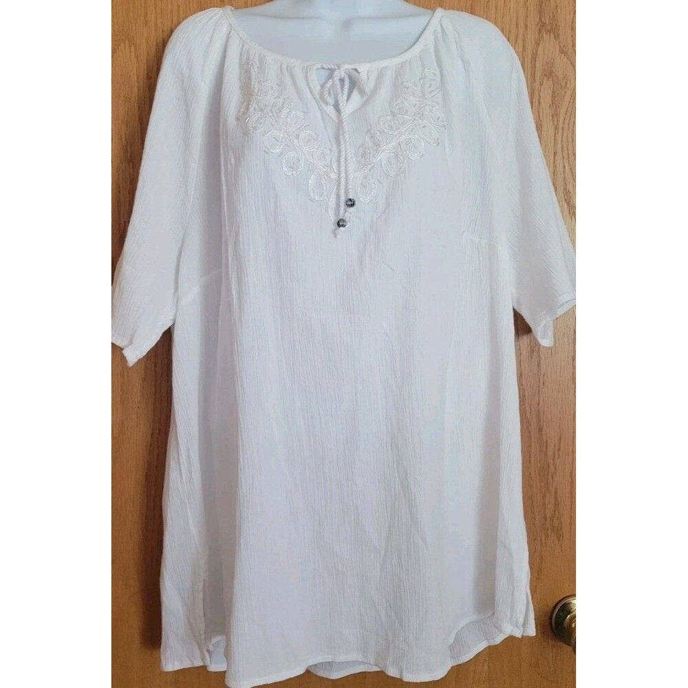 Catherines Tunic 1X Short Sleeve Split Neck Embellished White Gauze Beaded